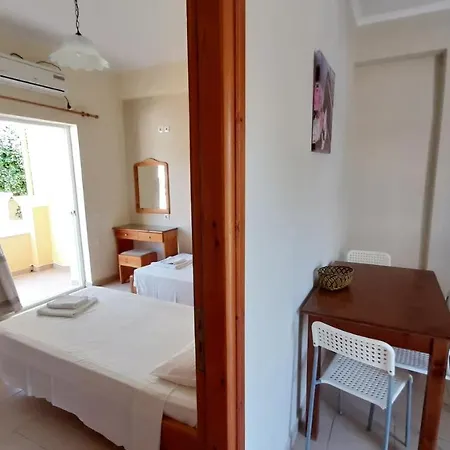 John Apartamento Roda (Corfu)